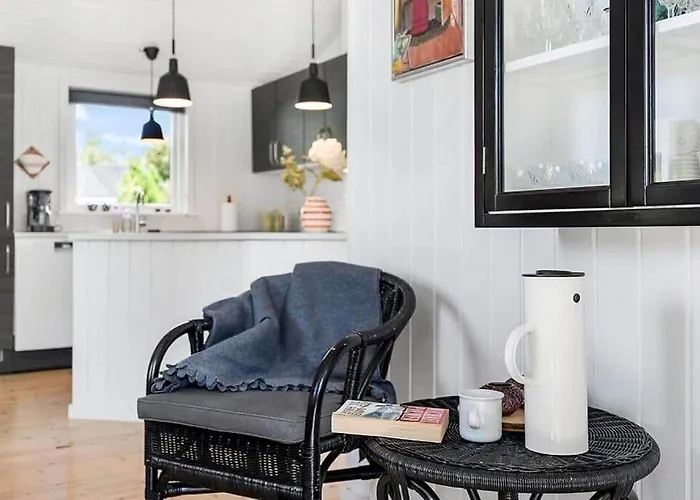 Bl257-pandrup-rodhus-skolevej-44 *