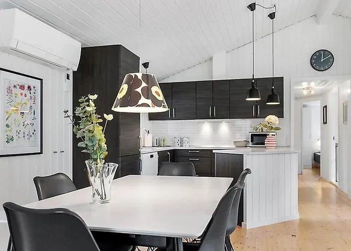 Bl257-pandrup-rodhus-skolevej-44