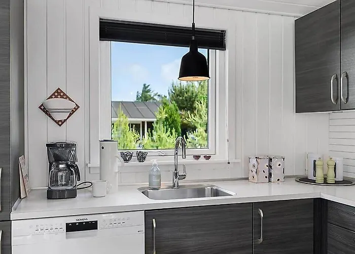 Bl257-pandrup-rodhus-skolevej-44